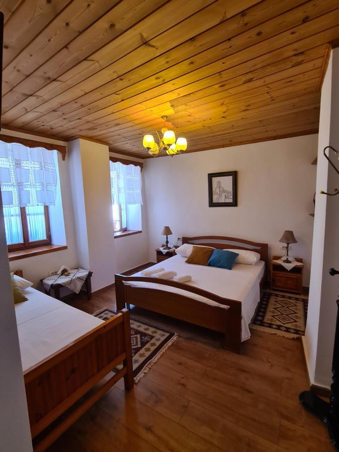 Santa Room-Old Bazaar Center-Gjirokastër Eksteriør bilde
