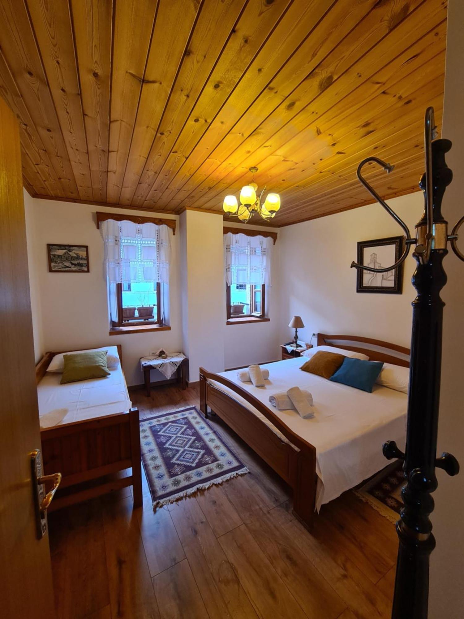 Santa Room-Old Bazaar Center-Gjirokastër Eksteriør bilde